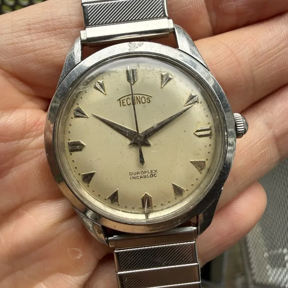 Vintage Technos Duroflex Stainless Steel Manual Wind Men’s Wrist Watch